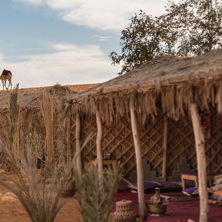 Ali & Sara'S Desert Palace Ξενοδοχείο Merzouga Εξωτερικό φωτογραφία